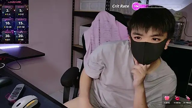 doggyman523 online show from October 29, 2025, 4:28 pm