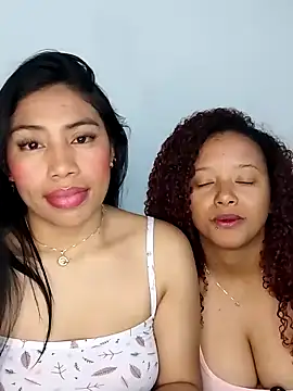 Snapshot of MelanyAndRizosss chatting on October 19, 2025, 4:37 am MelanyAndRizosss online show from October 19, 2025, 4:37 am