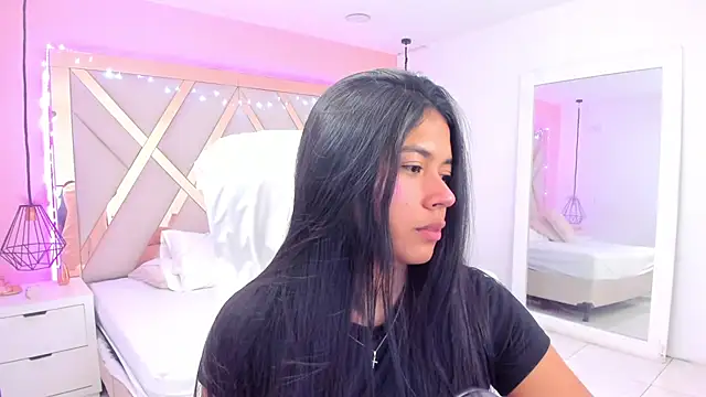 samantaa shy online show from March 3, 2026, 11:01 pm