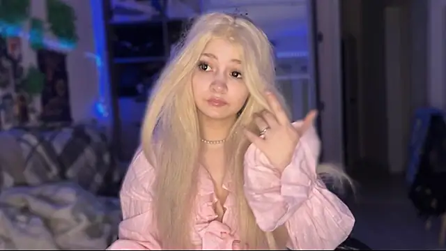 nikoli naw online show from March 5, 2026, 9:11 pm