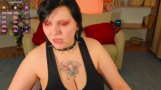 Snapshot of bluelunaray chatting on October 27, 2025, 11:00 am bluelunaray online show from October 27, 2025, 11:00 am