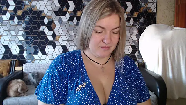 NikaSkylink online show from February 2, 2026, 5:17 am