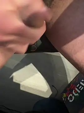 Snapshot of rbakkk chatting on December 18, 2025, 2:21 pm rbakkk online show from December 18, 2025, 2:21 pm