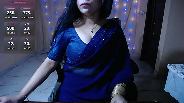 Divvya  online show from April 17, 2026, 6:00 pm