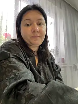 Snapshot of Liza_Will chatting on November 10, 2025, 6:29 am Liza Will online show from November 10, 2025, 6:29 am