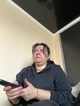 Liza Will online show from April 16, 2026, 10:27 am