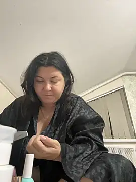 Snapshot of Liza_Will chatting on October 25, 2025, 9:59 pm Liza Will online show from October 25, 2025, 9:59 pm