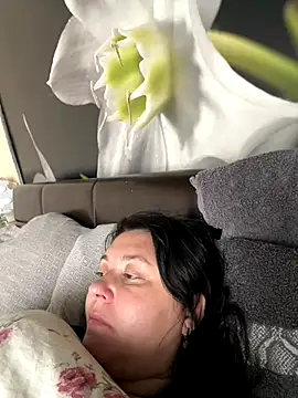 Snapshot of Liza_Will chatting on November 27, 2025, 10:16 am Liza Will online show from November 27, 2025, 10:16 am