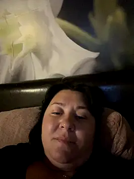 Snapshot of Liza_Will chatting on November 4, 2025, 8:12 pm Liza Will online show from November 4, 2025, 8:12 pm