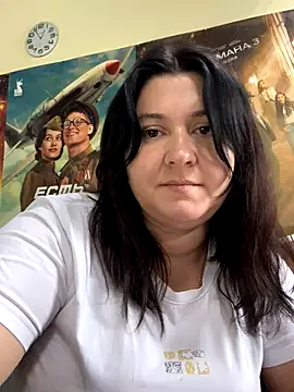 Snapshot of Liza_Will chatting on November 20, 2025, 9:54 am Liza Will online show from November 20, 2025, 9:54 am