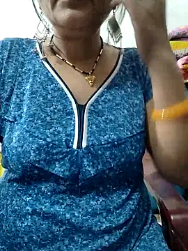 Snapshot of Cuty_siya_143 chatting on October 30, 2025, 8:23 am Cuty siya 143 online show from October 30, 2025, 8:23 am