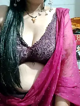 Snapshot of Cuty_siya_143 chatting on October 17, 2025, 3:47 pm Cuty siya 143 online show from October 17, 2025, 3:47 pm