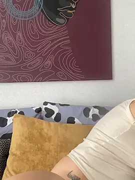 ElizabetBlack online show from April 19, 2026, 7:20 am