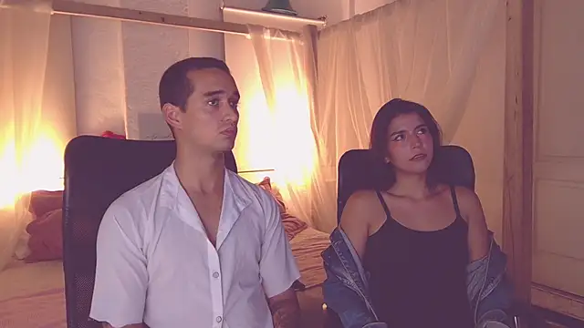 Snapshot of Laila_asher chatting on November 19, 2025, 6:35 am Laila asher online show from November 19, 2025, 6:35 am