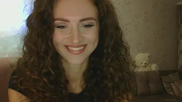 Amber Carrol online show from September 21, 2025, 5:40 pm