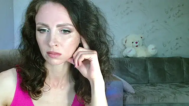 Snapshot of Amber_Carrol chatting on June 10, 2026, 6:31 pm Amber Carrol online show from June 10, 2026, 6:31 pm
