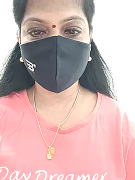 Snapshot of shivani27 chatting on September 16, 2025, 2:40 pm shivani27 online show from September 16, 2025, 2:40 pm