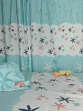 AntonelaMorriz online show from November 5, 2025, 8:06 am