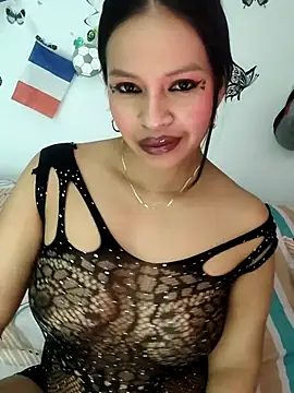 AntonelaMorriz online show from July 9, 2026, 10:26 am