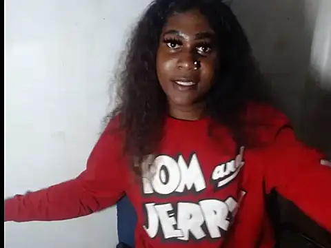 BebaFoxx online show from December 4, 2025, 5:23 pm