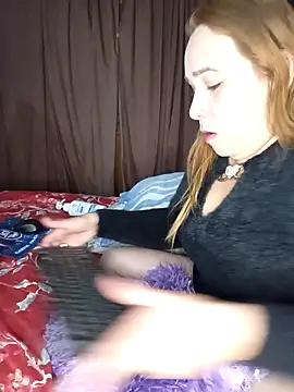 Snapshot of Bby_Zicast chatting on November 13, 2025, 5:44 am Bby Zicast online show from November 13, 2025, 5:44 am