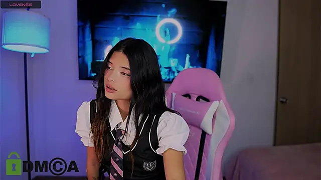 jenniekim777 online show from April 9, 2026, 2:24 am