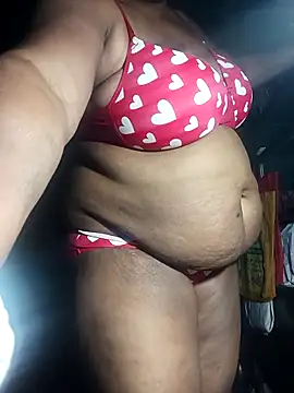 Nude-Priya2 online show from December 16, 2025, 1:04 pm