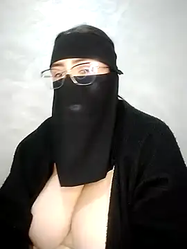 Snapshot of Arabic-loka chatting on November 18, 2025, 9:07 pm Arabic-loka online show from November 18, 2025, 9:07 pm