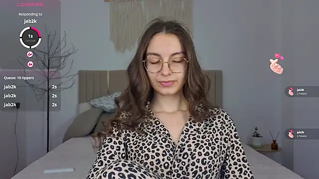 Snapshot of Real_cutie1 chatting on November 25, 2025, 1:44 pm Real cutie1 online show from November 25, 2025, 1:44 pm