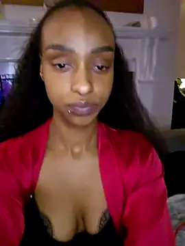 Snapshot of Hazel_Dollxx chatting on May 6, 2026, 11:20 pm Hazel Dollxx online show from May 6, 2026, 11:20 pm