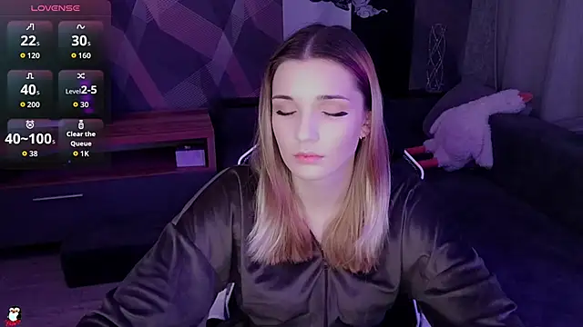 Snapshot of Sandy_Belle chatting on November 8, 2025, 8:34 pm Sandy Belle online show from November 8, 2025, 8:34 pm