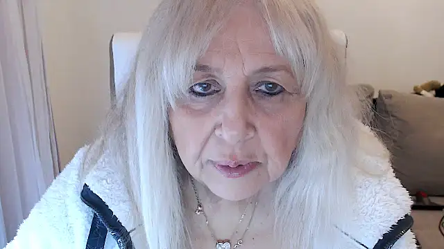 SusiLifeXXX online show from January 6, 2026, 8:46 pm