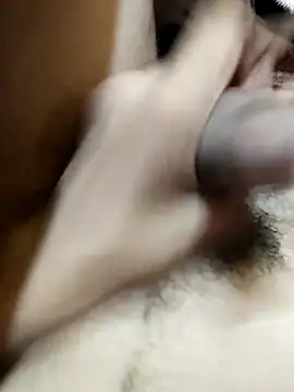 Snapshot of saneer69tew chatting on September 20, 2025, 6:46 pm saneer69tew online show from September 20, 2025, 6:46 pm