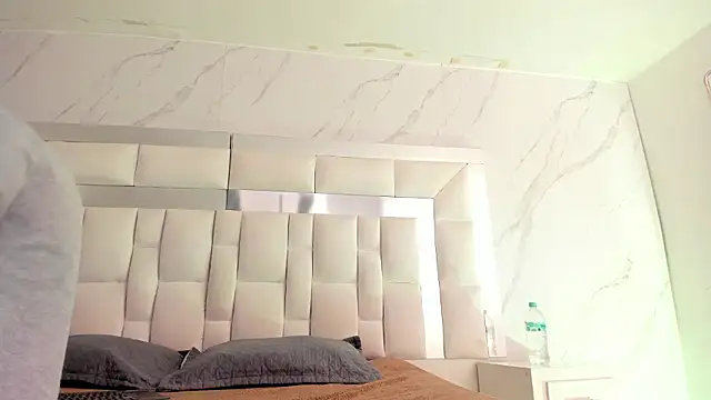 Maia Park online show from February 23, 2026, 11:44 am