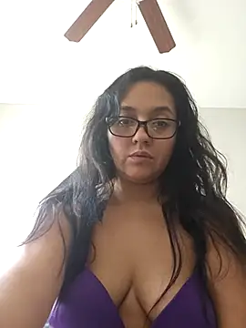 Snapshot of Mamimamita2 chatting on September 10, 2025, 10:09 pm Mamimamita2 online show from September 10, 2025, 10:09 pm