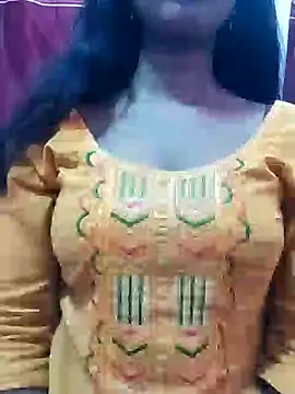 Snapshot of Reeta-rani chatting on October 4, 2025, 4:14 am Reeta-rani online show from October 4, 2025, 4:14 am