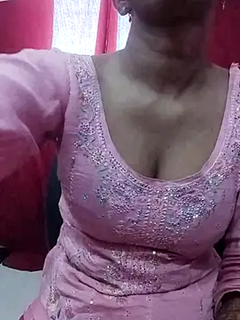 Snapshot of Reeta-rani chatting on October 16, 2025, 4:10 am Reeta-rani online show from October 16, 2025, 4:10 am