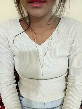 Snapshot of Raj-kumari chatting on December 5, 2025, 5:22 pm Raj-kumari online show from December 5, 2025, 5:22 pm