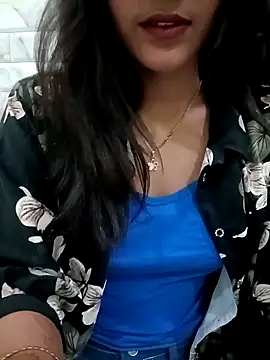 Snapshot of Raj-kumari chatting on November 3, 2025, 4:21 pm Raj-kumari online show from November 3, 2025, 4:21 pm