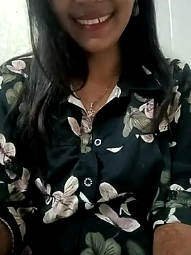 Snapshot of Raj-kumari chatting on November 4, 2025, 7:56 am Raj-kumari online show from November 4, 2025, 7:56 am