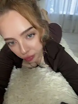 Snapshot of Hannah_xBaby chatting on July 12, 2026, 1:56 pm Hannah xBaby online show from July 12, 2026, 1:56 pm