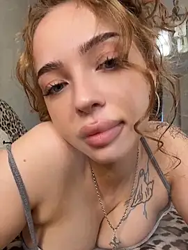 Snapshot of Hannah_xBaby chatting on June 19, 2026, 3:40 pm Hannah xBaby online show from June 19, 2026, 3:40 pm