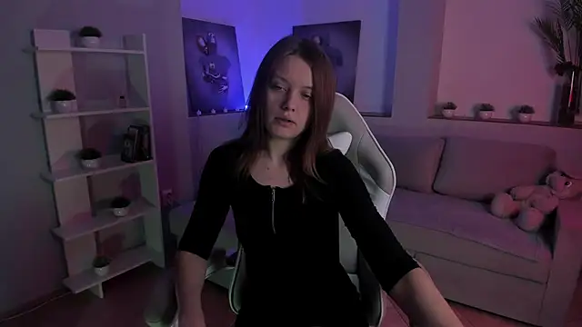 AlicePill online show from October 27, 2025, 1:28 am