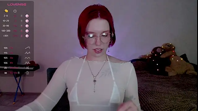 Ruby Flame online show from October 27, 2025, 3:57 pm