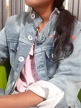 AnkitaDevi online show from November 13, 2025, 4:38 am