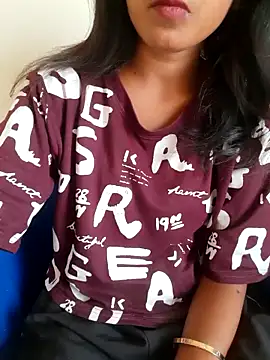 Snapshot of AnkitaDevi chatting on June 3, 2026, 9:10 am AnkitaDevi online show from June 3, 2026, 9:10 am