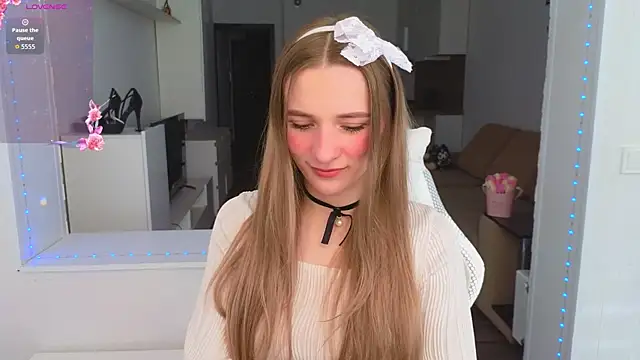 Elsa wow online show from March 30, 2026, 8:49 am