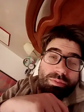 ynroh 87 online show from April 23, 2026, 9:16 pm