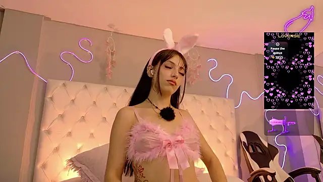 Megan  cole1 online show from February 24, 2026, 4:13 am