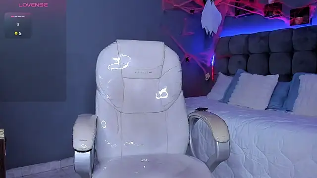 Ares di martin online show from October 24, 2025, 4:33 am